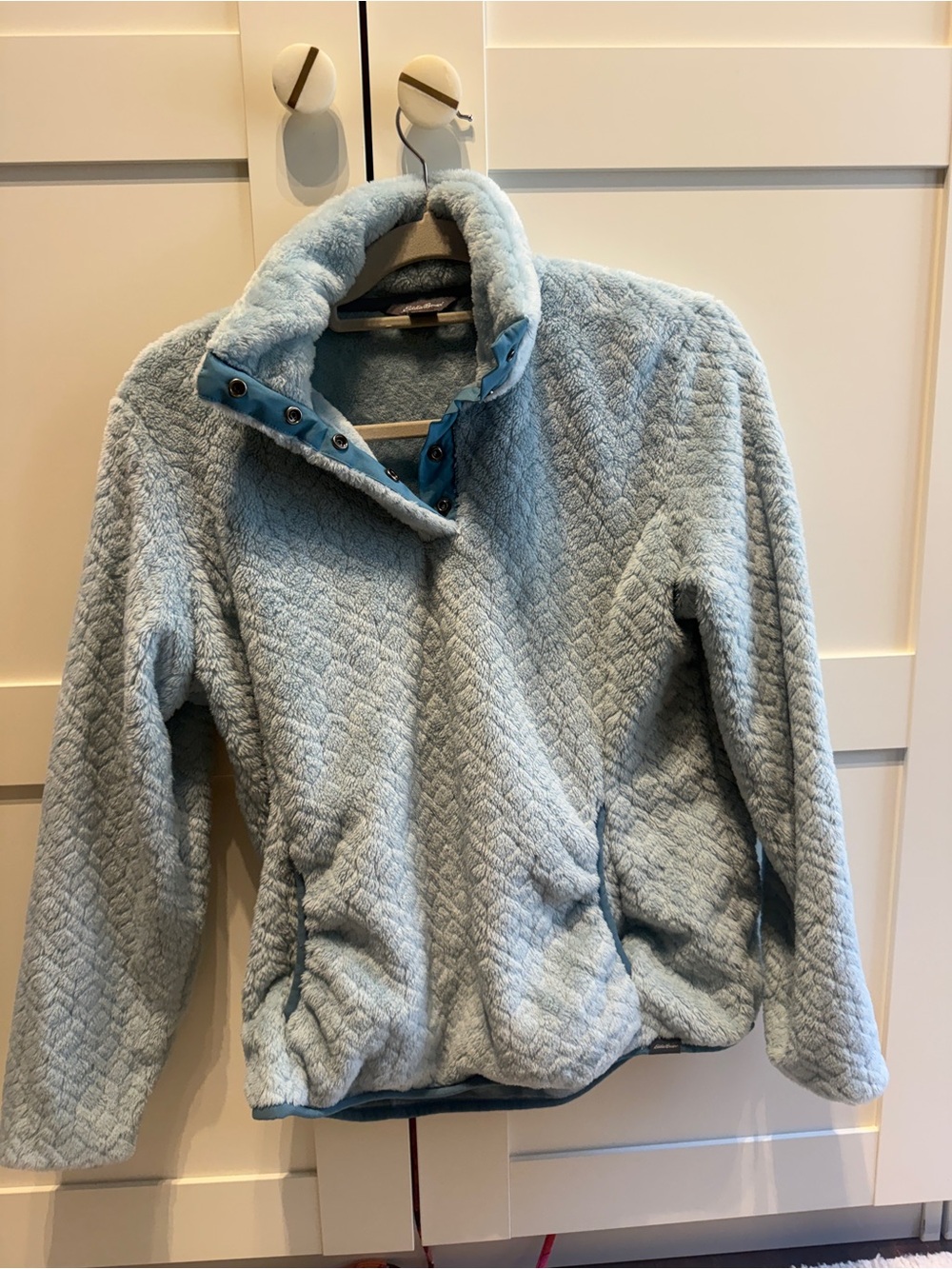 Eddie Bauer Softwood
Pullover Fuzzy Fleece 1/4 Button
Winter Sky Blue